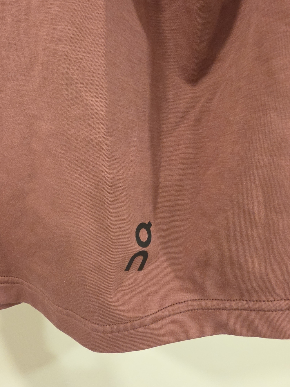 On Running Dusty Rose Racerback Performance Tank - Picture 4 of 4